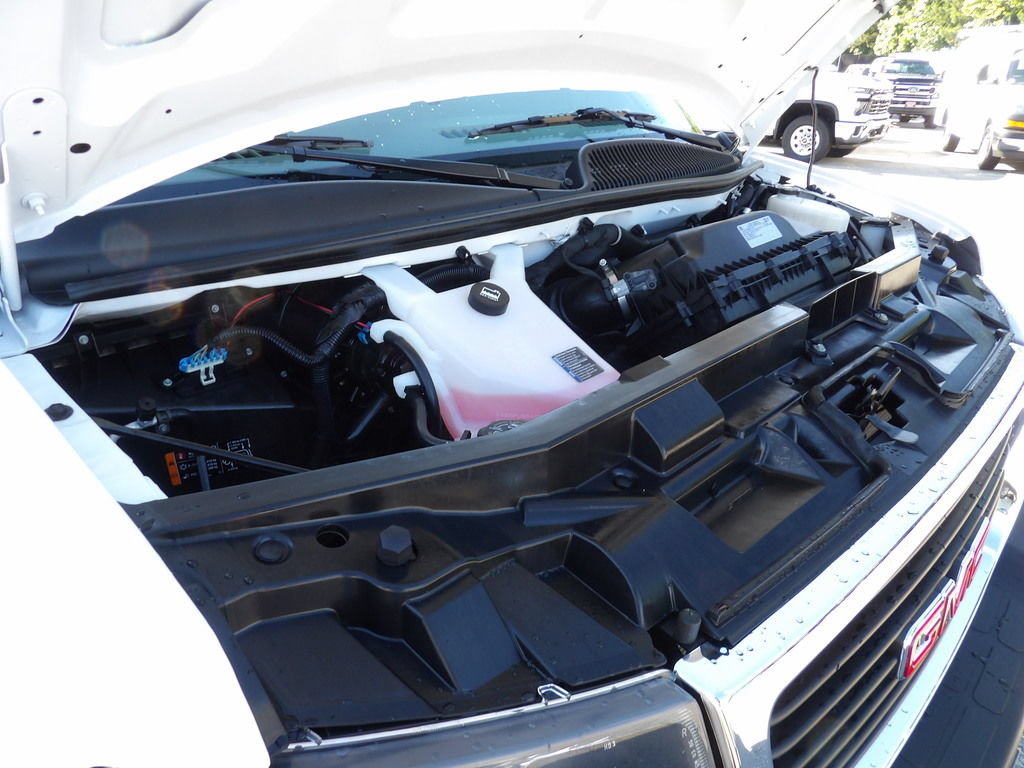 Used 2025 GMC Savana 2500 w/ Driver Convenience Package RWD image 38