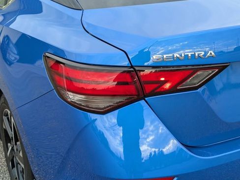 Used 2024 Nissan Sentra SV image 17
