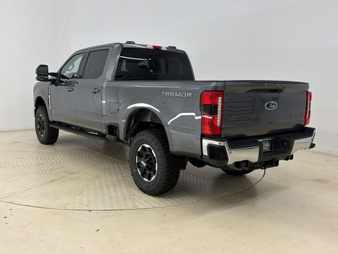 New 2026 Ford F250 Lariat w/ Tremor Off-Road Package AWD/4WD image 3