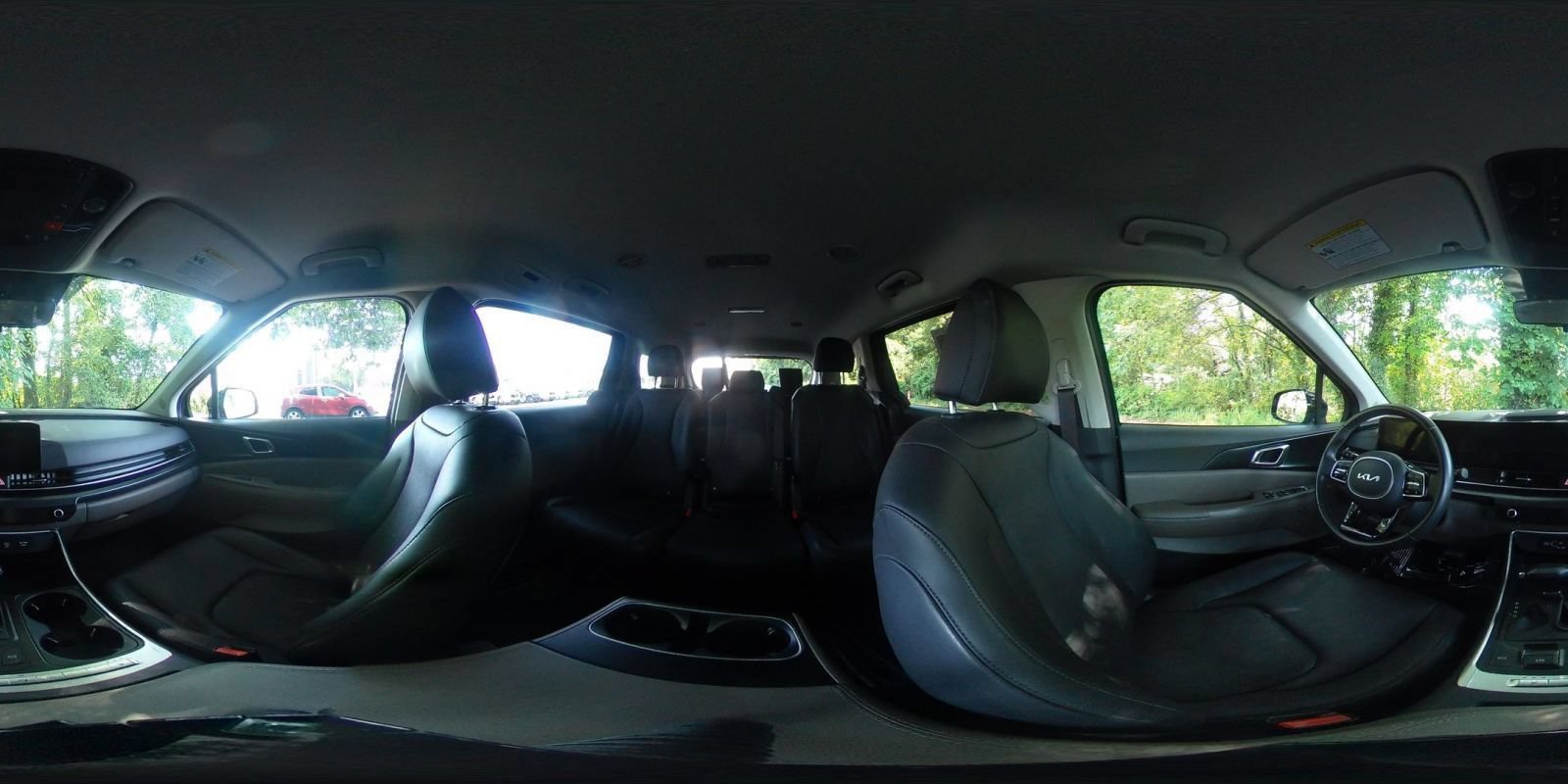 Used 2026 Kia Carnival FWD image 47
