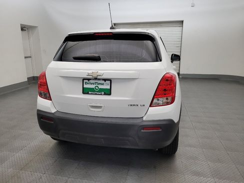 Used 2016 Chevrolet Trax LS w/ LPO, Cargo Package FWD image 7