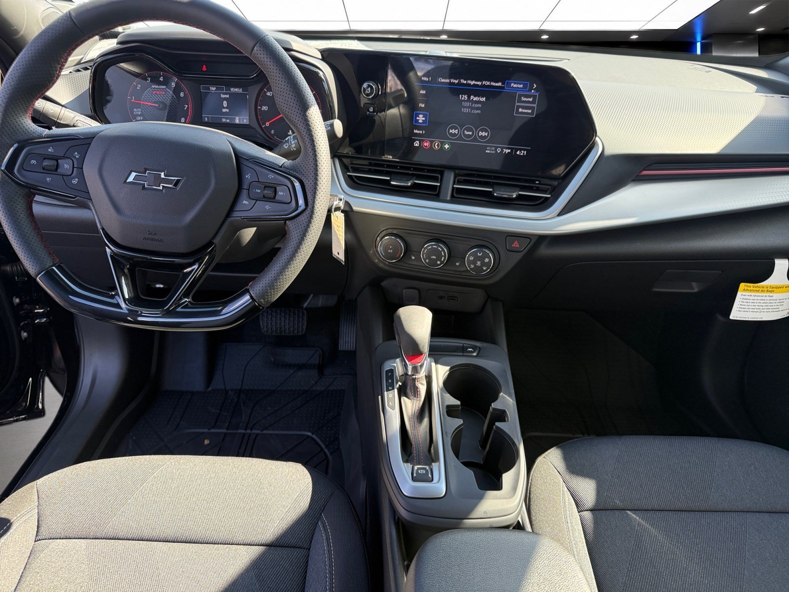 New 2026 Chevrolet Trax RS w/ Sunroof Package FWD image 21