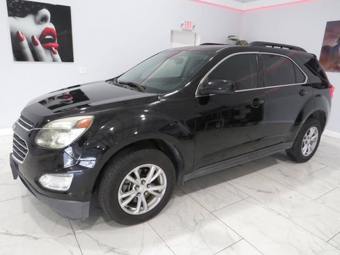 Used 2017 Chevrolet Equinox LT w/ Convenience Package FWD image 8