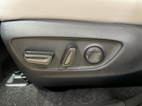 New 2025 Toyota RAV4 XLE w/ Convenience Package image 15