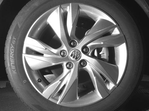 Used 2025 Buick Encore GX Preferred image 13