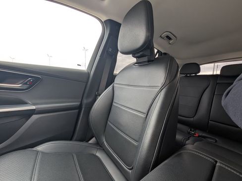 Used 2023 Mercedes-Benz GLC 300 4MATIC image 12