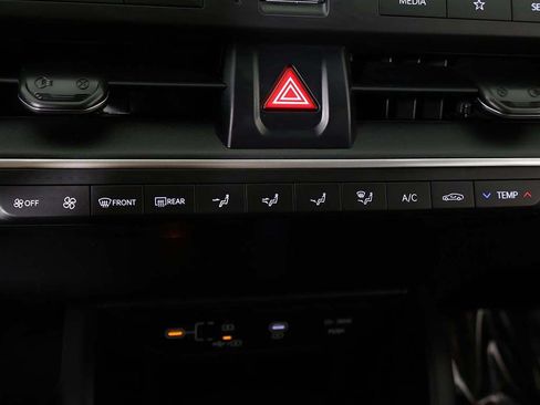 Used 2025 Kia K4 FWD image 45
