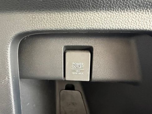 Used 2023 Honda Odyssey Touring image 38