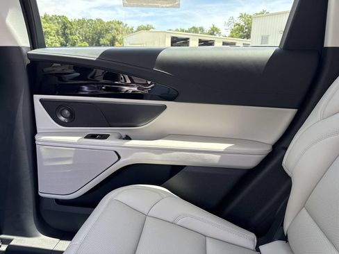New 2026 Lincoln Nautilus Premier w/ Equipment Group 102A AWD/4WD image 15