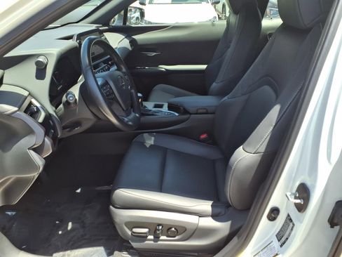 Used 2024 Lexus UX 250h FWD image 15