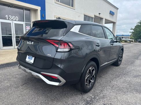 Used 2023 Kia Sportage LX AWD/4WD image 15