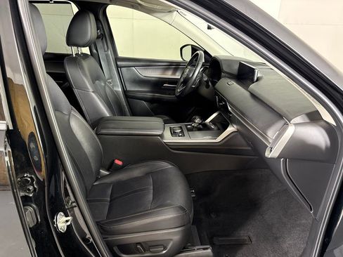 Used 2024 MAZDA CX-90 3.3 Turbo w/ Premium Package AWD/4WD image 17