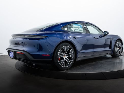 New 2025 Porsche Taycan 4S image 7