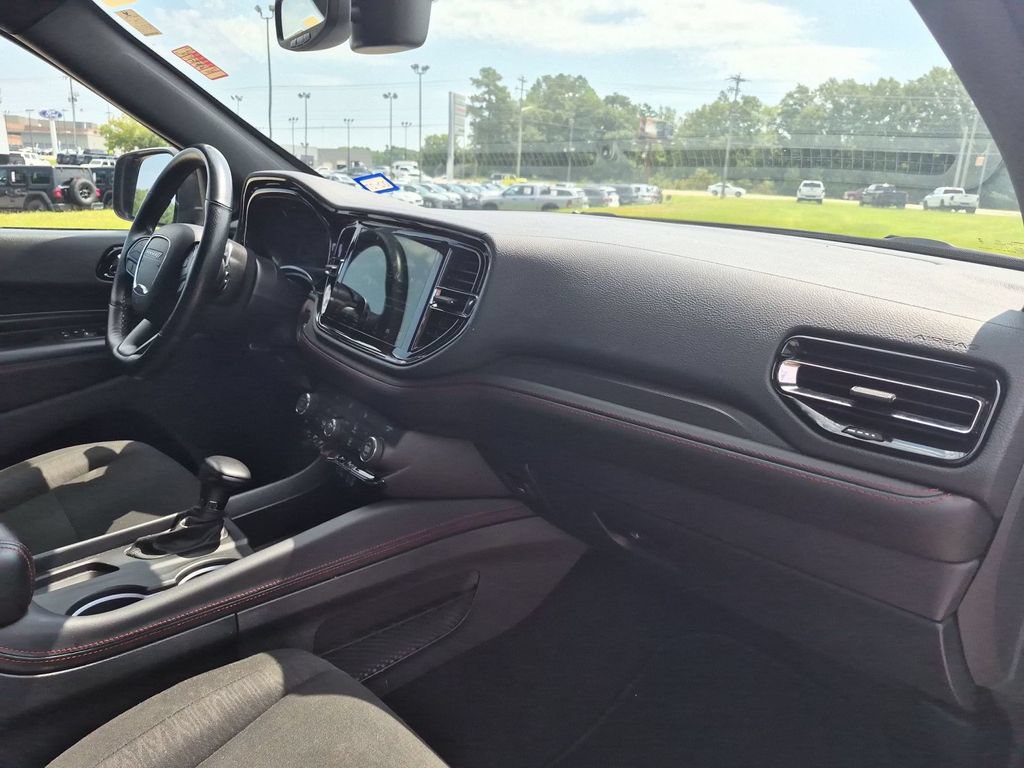 Used 2025 Dodge Durango GT RWD image 37