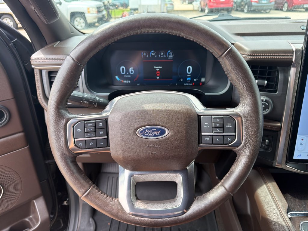 Used 2023 Ford Expedition King Ranch AWD/4WD image 10