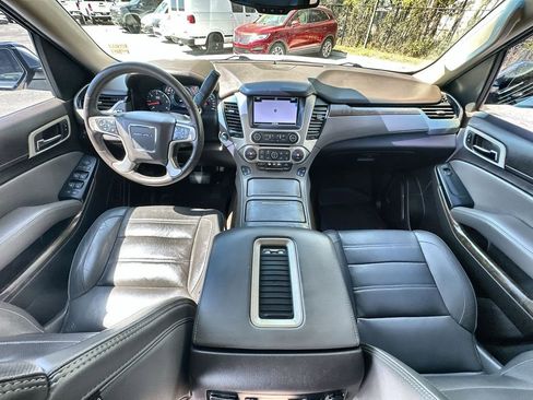 Used 2018 GMC Yukon XL Denali w/ Denali Ultimate Package image 21