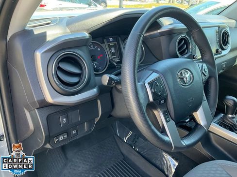 Used 2023 Toyota Tacoma SR5 RWD image 18