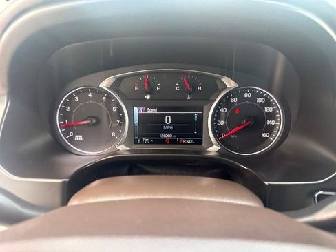 Used 2017 GMC Acadia SLT FWD image 17