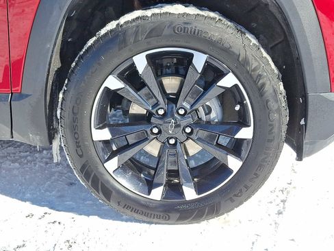 Certified 2025 Chevrolet Equinox RS w/ Safety and Technology Package image 8