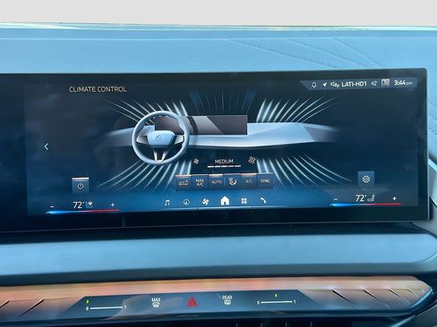 Used 2025 BMW X3 xDrive30i image 31