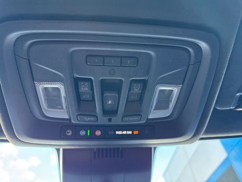 Used 2022 GMC Sierra 1500 Denali Ultimate image 31