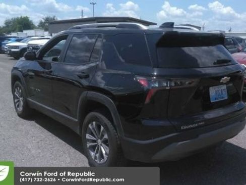 Used 2025 Chevrolet Equinox LT w/ Convenience Package II AWD/4WD image 7