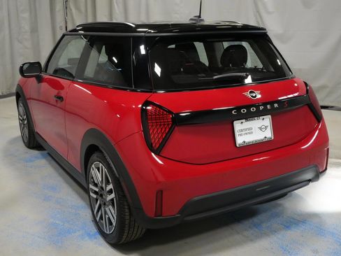 Used 2025 MINI Cooper S image 16