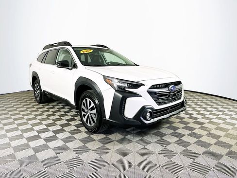 Certified 2025 Subaru Outback Premium w/ Popular Package #1A image 2