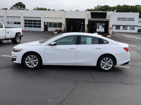 Used 2024 Chevrolet Malibu LT FWD image 7