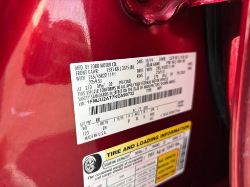 Used 2019 Ford Expedition Limited w/ Equipment Group 303A image 23