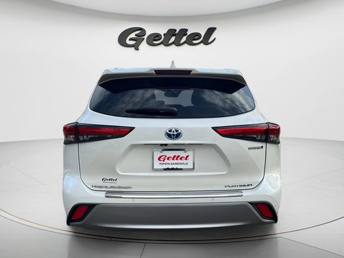 Used 2021 Toyota Highlander Platinum AWD/4WD image 6