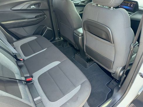 Used 2025 Chevrolet TrailBlazer LS w/ LS Convenience Package FWD image 30