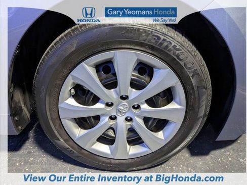 Used 2024 Toyota Corolla LE image 14