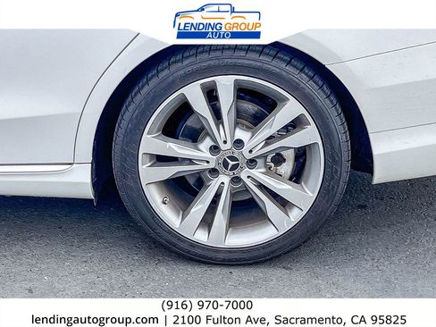 Used 2018 Mercedes-Benz C 300 Sedan image 10