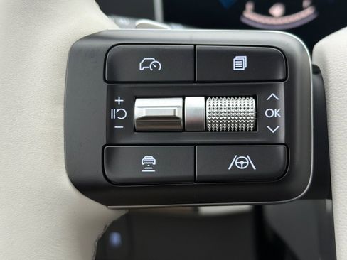 New 2026 Hyundai Santa Fe SE image 32