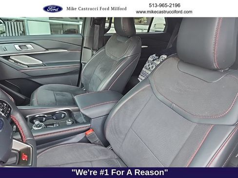 Used 2025 Ford Explorer ST w/ Sun And Sound Package AWD/4WD image 10