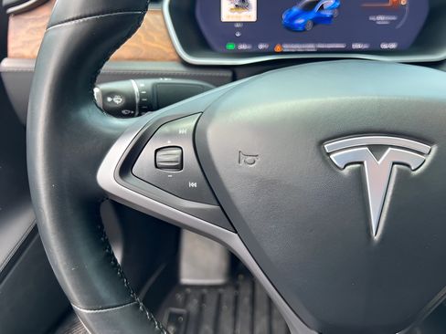 Used 2020 Tesla Model S Long Range AWD/4WD image 41