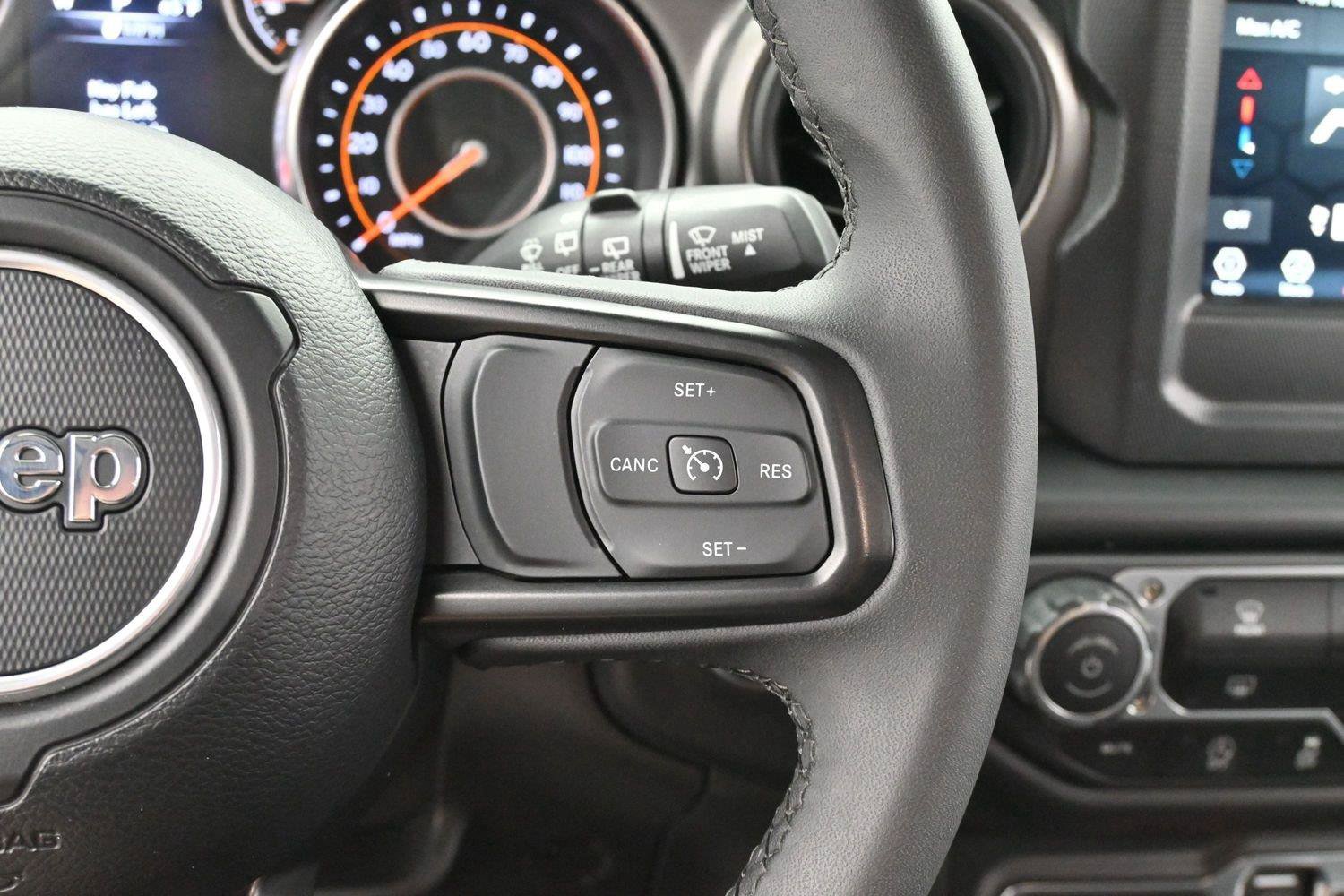 Used 2023 Jeep Wrangler Unlimited Sport AWD/4WD image 16