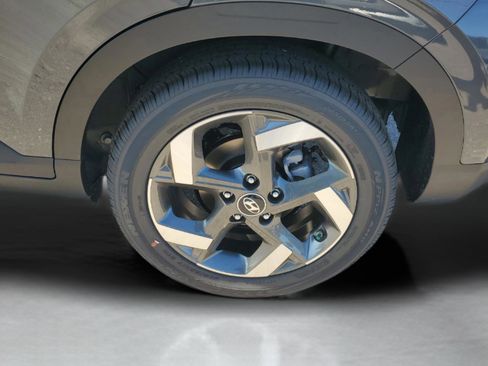 New 2025 Hyundai Venue SEL image 31