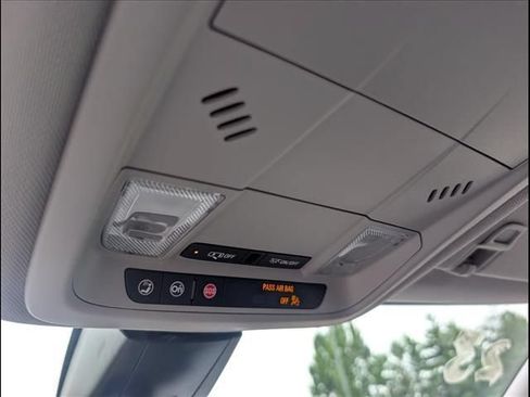 Used 2023 Chevrolet Blazer LT w/ LPO, Floor Liner Package FWD image 16