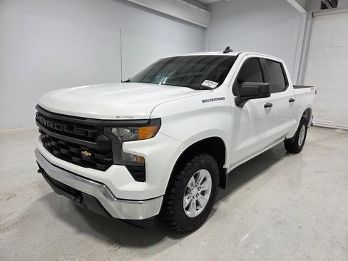 Used 2024 Chevrolet Silverado 1500 W/T w/ Trailering Package AWD/4WD image 3