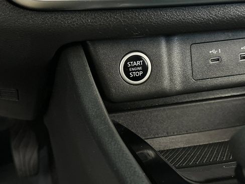 Used 2023 Nissan Rogue SV FWD image 29
