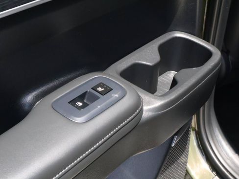 Used 2024 Hyundai Santa Fe Limited FWD image 21