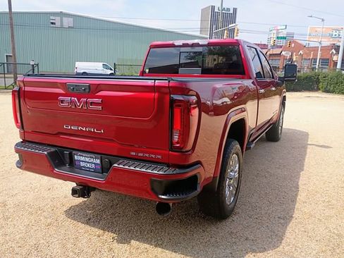 Used 2022 GMC Sierra 2500 Denali image 12