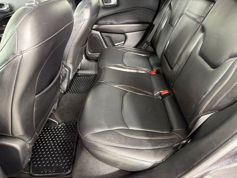 Used 2018 Jeep Compass Limited w/ Navigation Group image 20