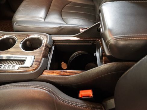 Used 2013 GMC Acadia Denali AWD/4WD image 28