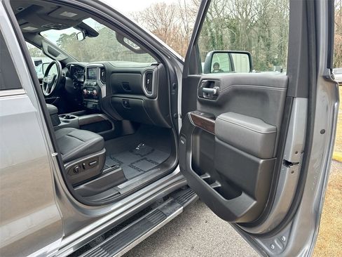 Used 2022 GMC Sierra 1500 SLT w/ SLT Premium Plus Package image 31