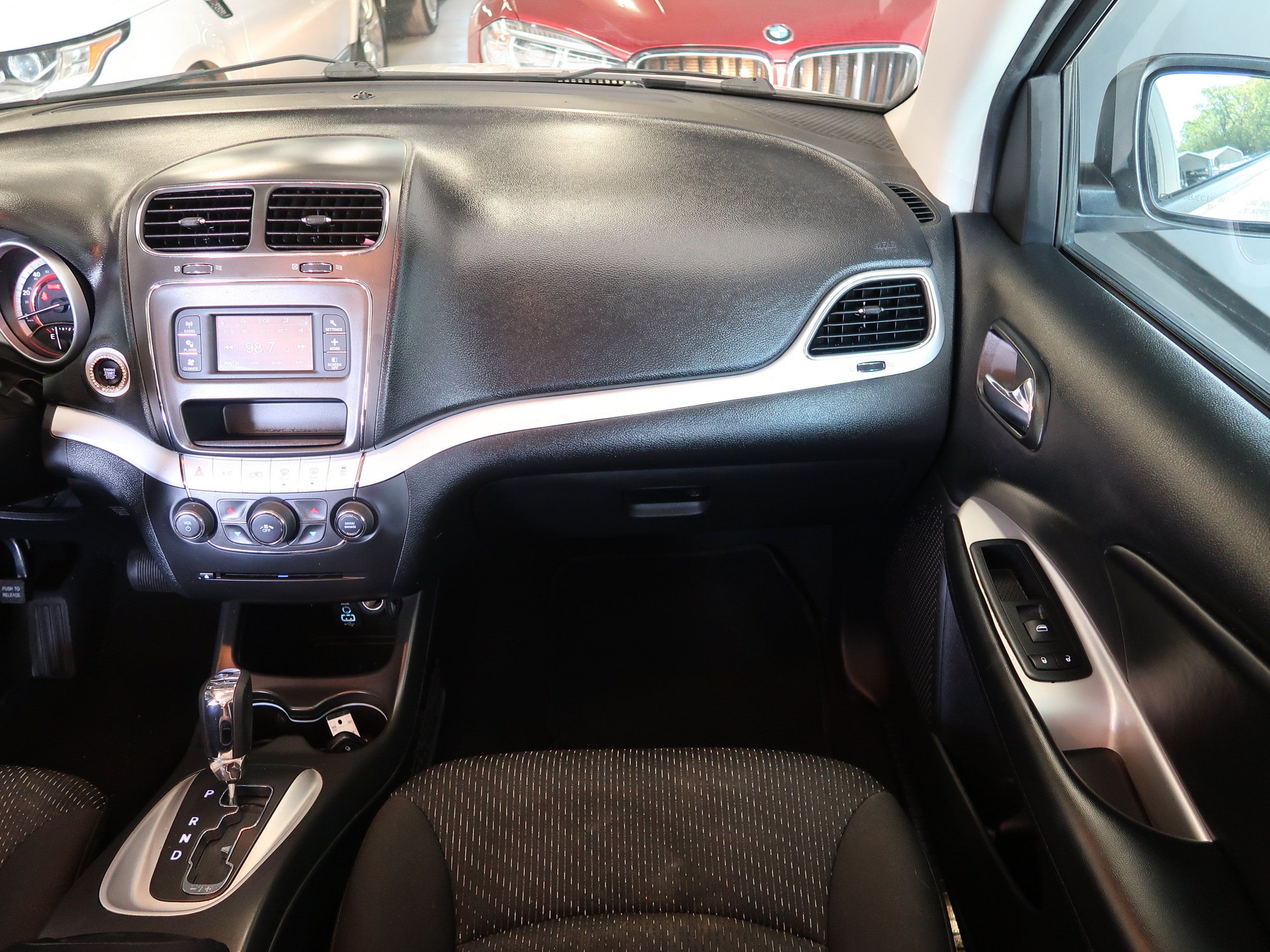 Used 2019 Dodge Journey SE FWD image 15