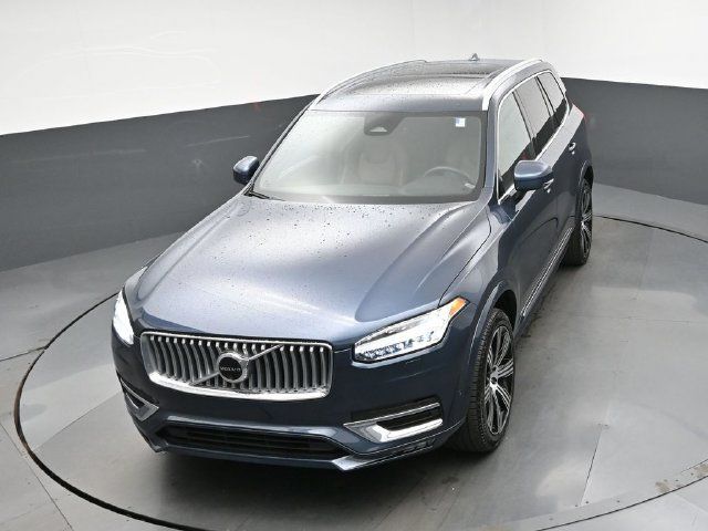 Used 2024 Volvo XC90 B5 Plus w/ Protection Package AWD/4WD image 44