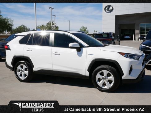 Used 2021 Toyota RAV4 XLE w/ Convenience Package image 13